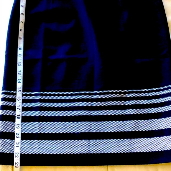 BOSS Hugo Boss skirt US size 8 - Picture 3 of 8